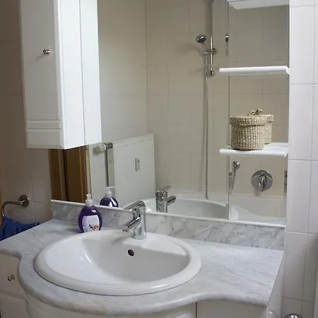 Linz Sunny Apartment Room photo